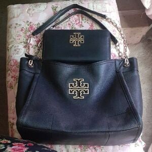 SOLD.......Tory Burch Black Leather Shoulder Bag And Matching Wallet